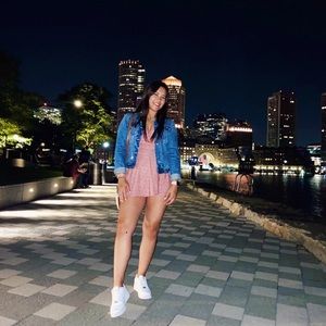 Meet your Posher, Gabby